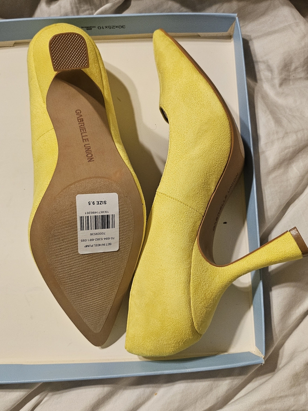 Gabrielle Union Yellow Suede Pointed-Toe Stiletto Pumps